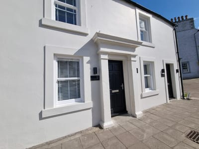 Preview of property 12/12A Dashwood Square, Newton Stewart, DG8 6EQ