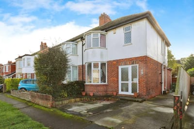 Preview of property 23 Melwood Grove, York, YO26 5RE