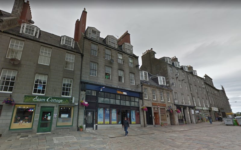 Main view of property at 16 Flat 3 Castle Street, Aberdeen, AB11 5BQ