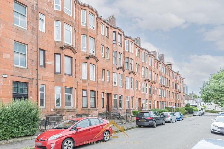 Main view of property at 87 Barlogan Avenue flat 3/1, Glasgow, G52 1AG