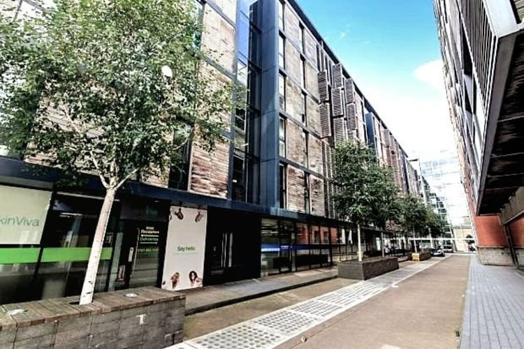 Main view of property at 212 Burton Place, Manchester, M15 4LR