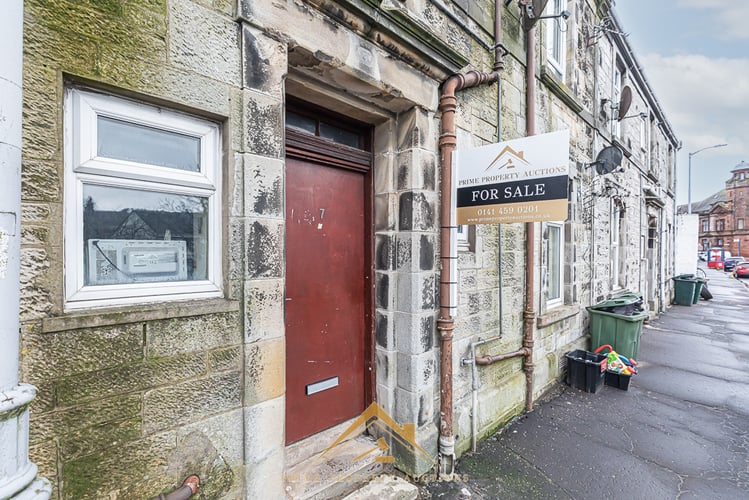7 Main Street, Flat 2-2, Newmilns, KA16 9HB