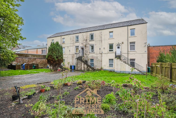 Main view of property at Flat 12, 51 West Princes Street, Helensburgh, G84 8BN