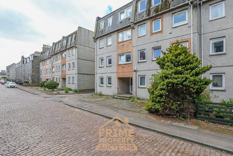 Main view of property at 43e Jute Street, Aberdeen, AB24 3EX
