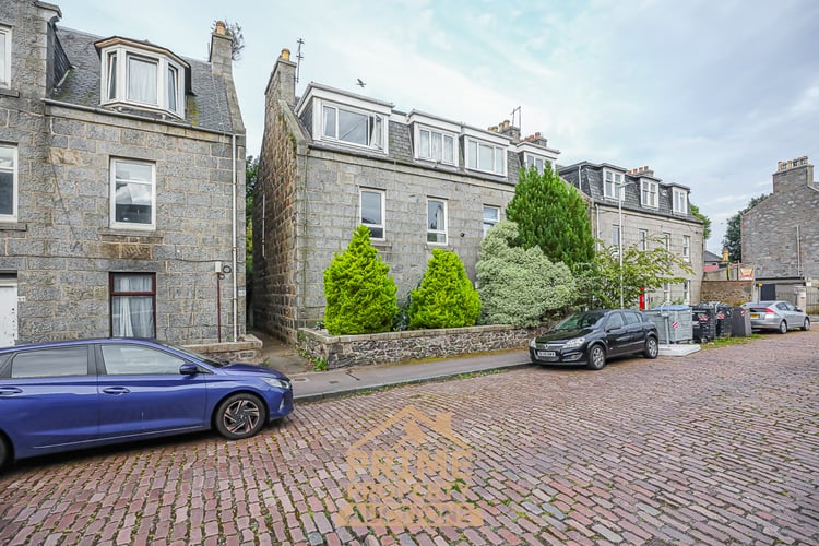 Main view of property at 57 Jute Street, Aberdeenshire, AB24 3EX