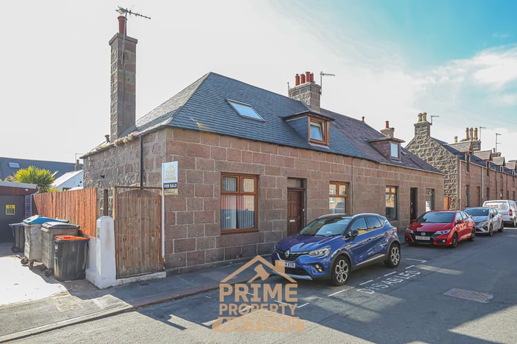 Main view of property at 27 Skelton Street, Peterhead, AB42 1HR