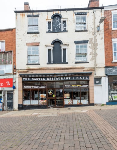 Main view of property at 5 The Borough, Hinckley, LE10 1NL