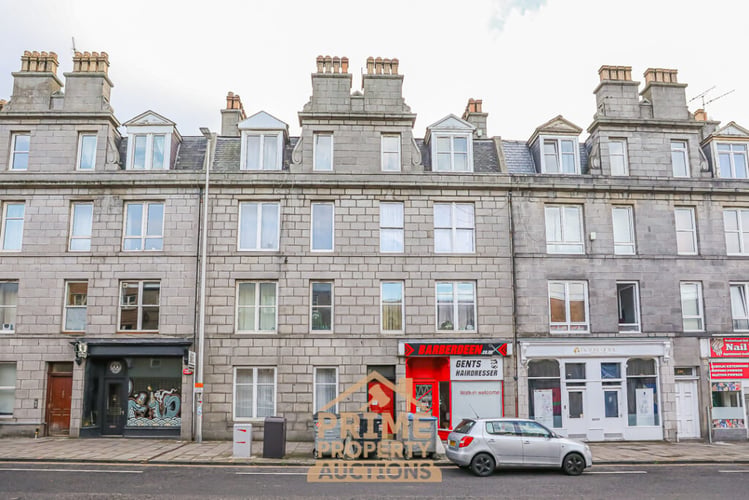 Main view of property at Flat E, 240 King Street, Aberdeen, AB24 5BW