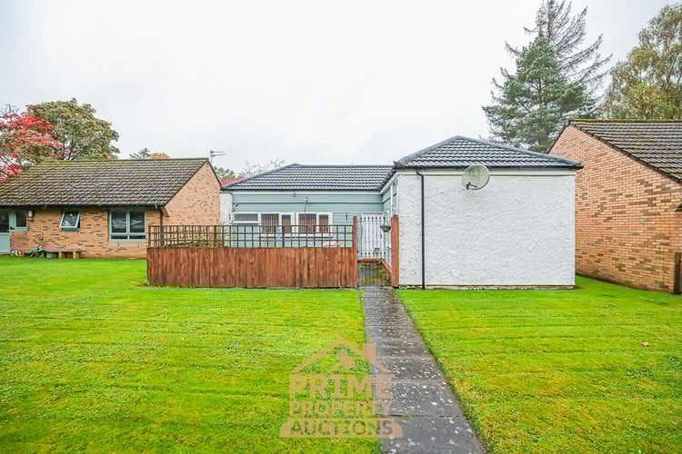Main view of property at 18 Staffa Place, Dundee, DD2 3HL