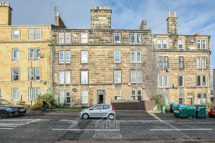Main view of property at Flat C 261 Blackness Road, Dundee, DD2 1RX