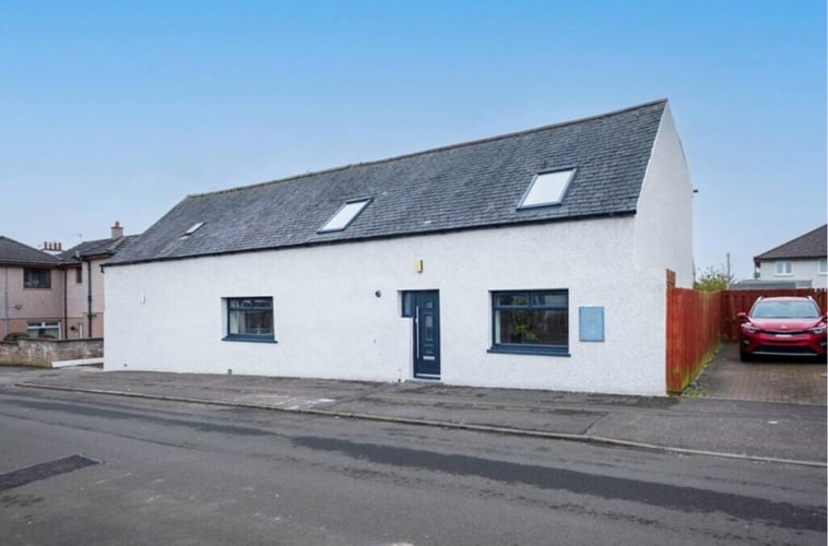 Main view of property at 26 Symers Street, Dundee, DD3 9EZ
