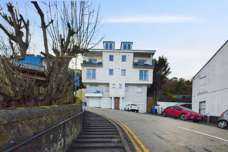 Main view of property at Flat A 71 Victoria Road, Gourock, PA19 1DB