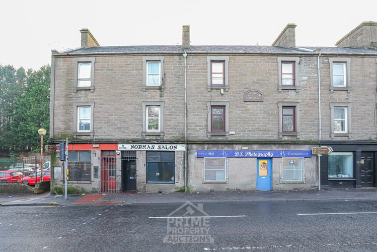 Main view of property at 112 Logie Street, Dundee, DD2 2PY