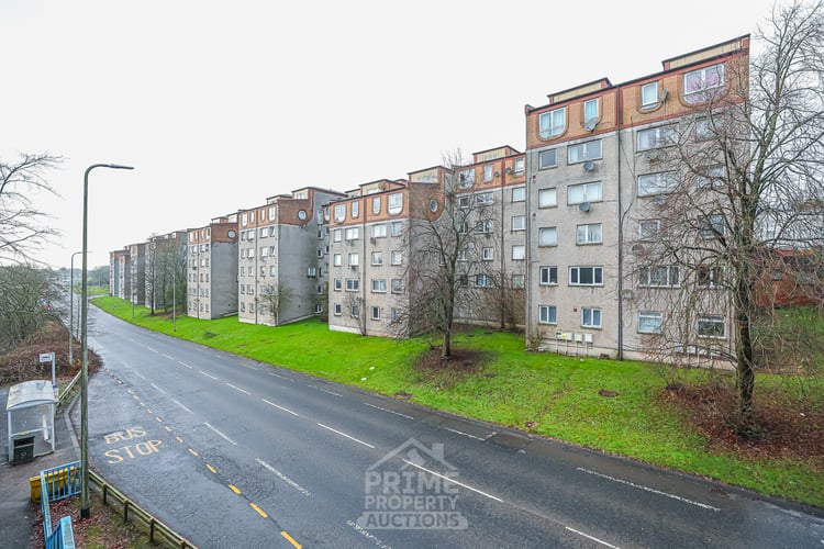 Main view of property at 173 C Greenrigg Road, Cumbernauld, G67 2QD