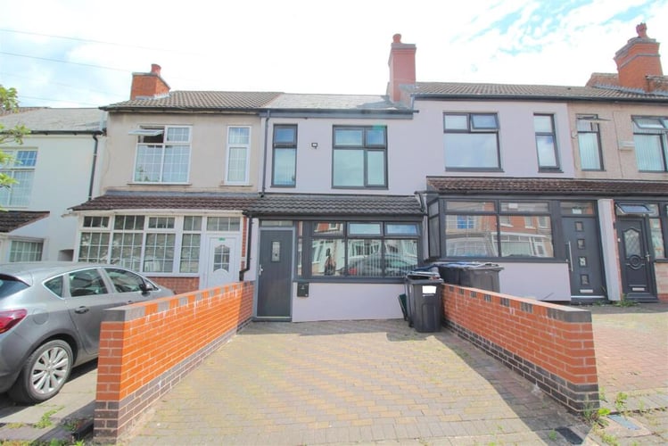 Main view of property at 153 Aubrey Road, Birmingham, B10 9DJ
