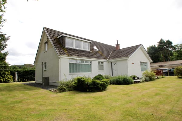 Preview of property Willowbank, 3 Londubh, Achnasheen, Achnasheen, Poolewe, IV22 2LD