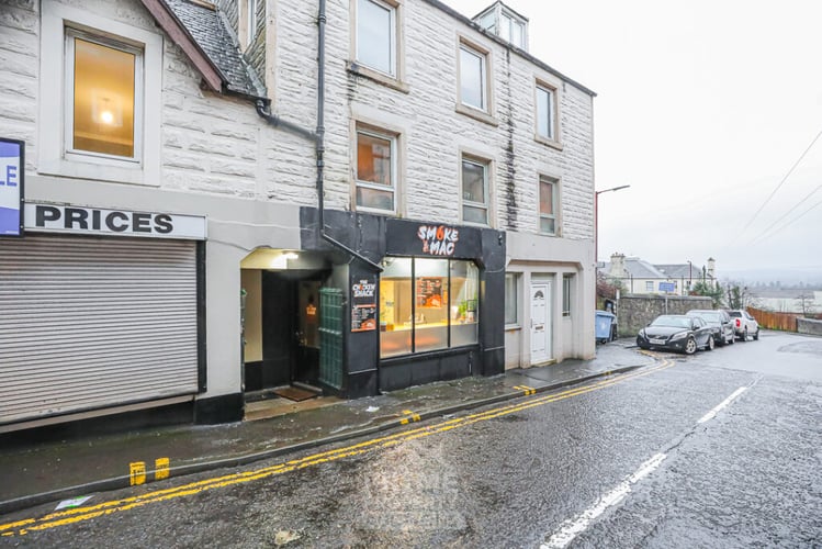 Main view of property at 8 Church Street, Crieff, PH7 3AE