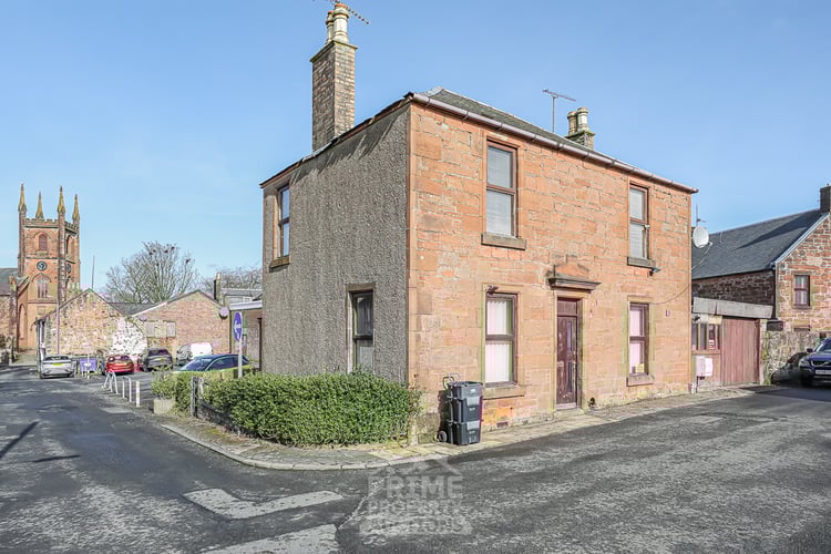 Main view of property at 5 Cowgate, Mauchline, KA5 5AG