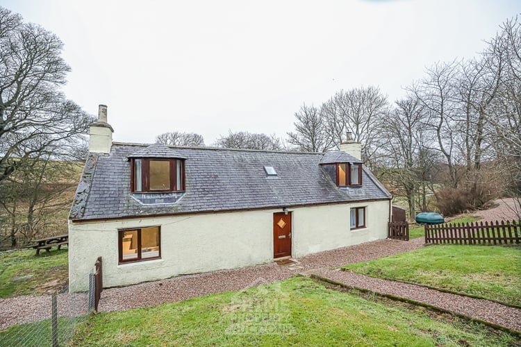Main view of property at Burnside Of Largue Forgue, Huntly, Aberdeen, AB54 6DE