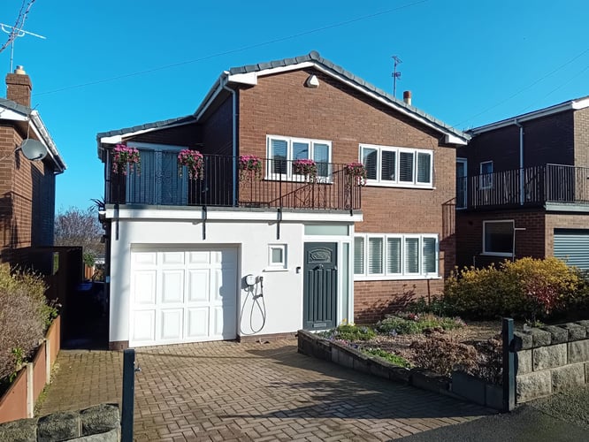 Main view of property at 95 Gronant Road, Prestatyn, LL19 9HP