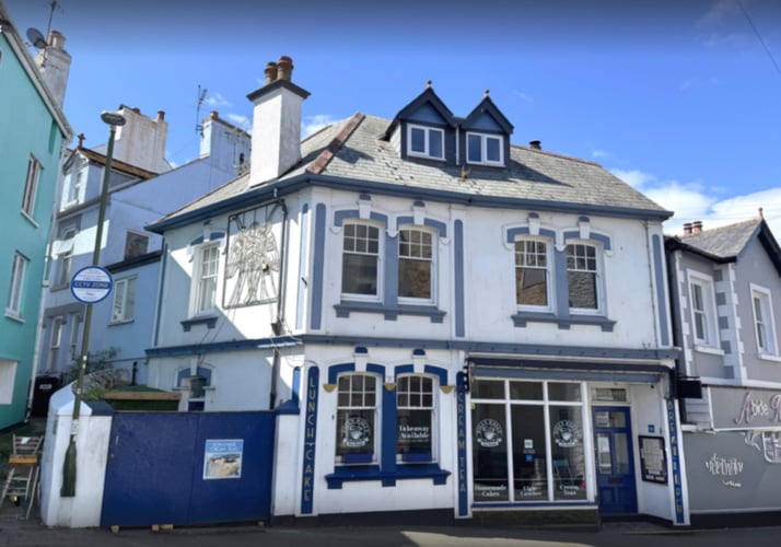 Main view of property at Ostend House, 1 King Street, Brixham, TQ5 9TN