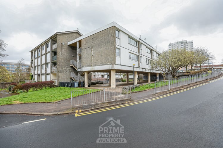 Main view of property at 104 Telford Road, East Kilbride, G75 0BX