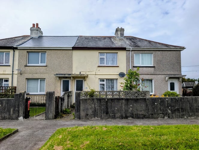 Main view of property at 49 Treloweth Road, Cornwall, TR15 3NZ