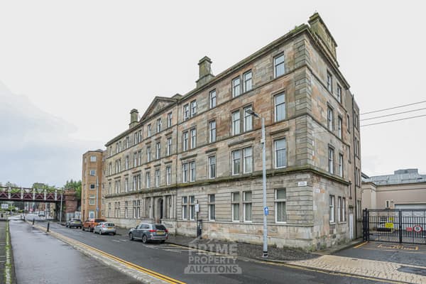 Preview of property Flat 42 14 Clyde Street, Glasgow, G1 5HN
