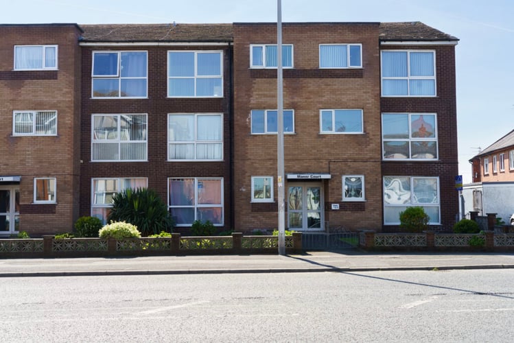 Main view of property at Flat 4 Manor Court 76 78 Hawes Side Lane, Blackpool, FY4 4BG