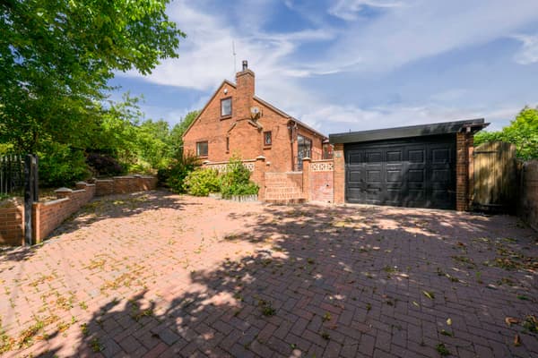 Preview of property 29 Station Road, Newchapel, ST7 4QS