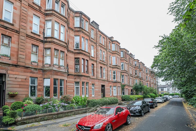 Main view of property at 19 Merrick Gardens, Glasgow, G51 2TN