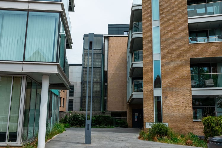 Main view of property at 1 Lux Apartments, 9 Broomhill Road, Wandsworth, SW18 4GG