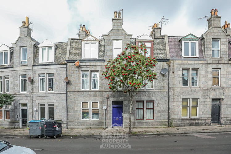 Main view of property at 20 Flat E, Wallfield Crescent, Aberdeen, AB25 2JX