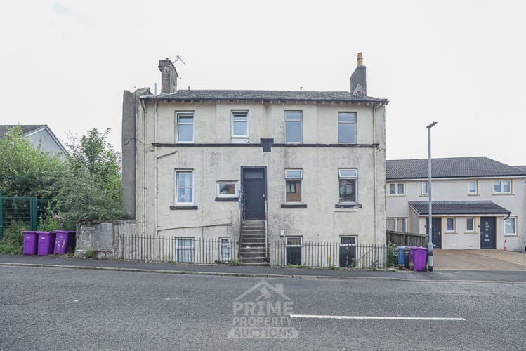 Main view of property at 22 Garnock Street, Dalry, KA24 4BT