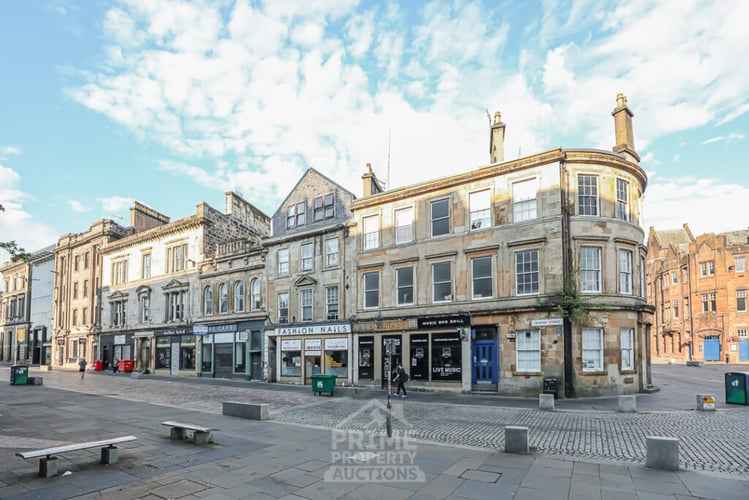 Main view of property at 15 Gilmour Street, Unit B, Paisley, PA1 1BN