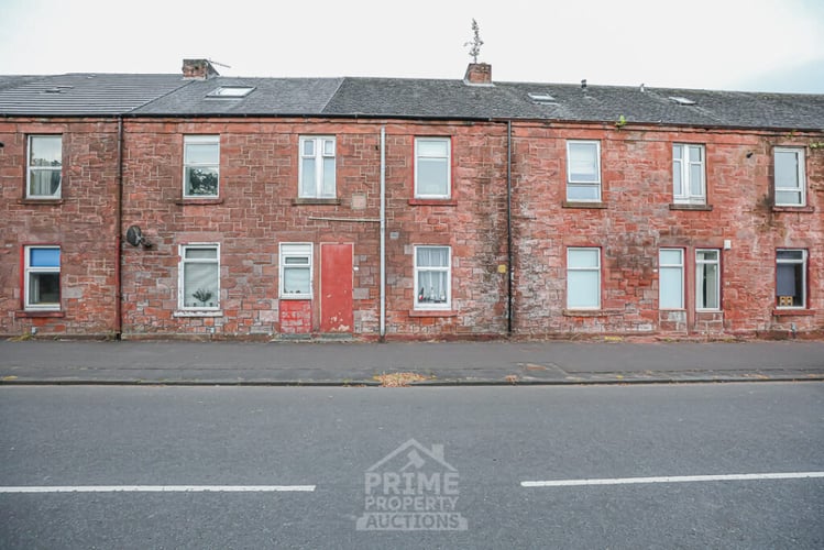 Main view of property at 30 Dillchip Terrace, Bonhill, Alexandria, G83 9HZ