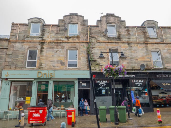 Main view of property at Flat 20A 20B 20C 20D, 20 High Street, Alloa, FK10 4RJ