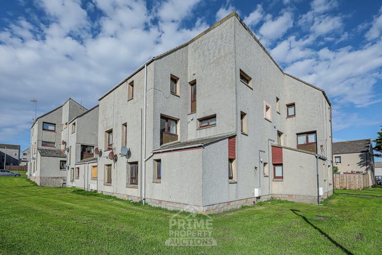 Main view of property at 92 Clerkhill Road, Peterhead, AB42 2XJ