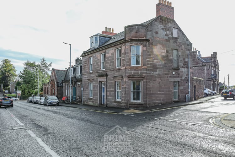 Main view of property at 28-30 Panmure Street, Brechin, DD9 6AP
