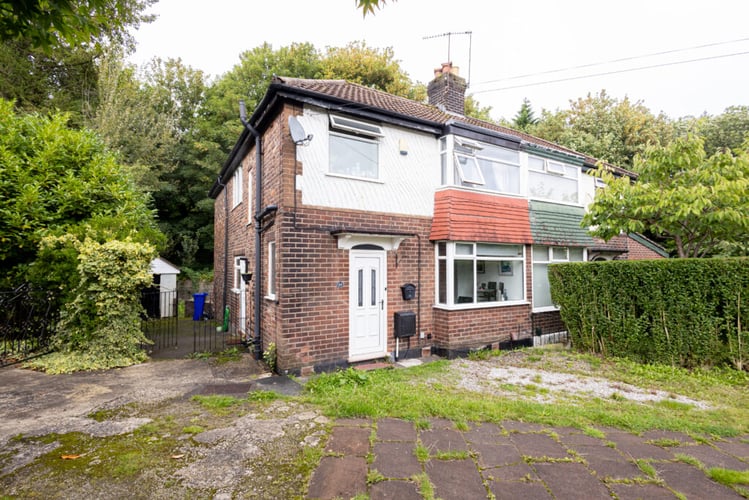 Main view of property at 24 Whitehouse Avenue, Manchester, M8 4LA