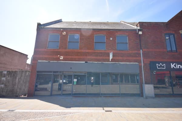 Preview of property Lazy Days, 97-101 Dalton Road, Barrow-in-Furness, LA14 1HZ