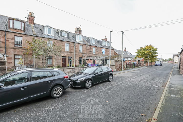 Main view of property at 51 India Street, Montrose, DD10 8PQ