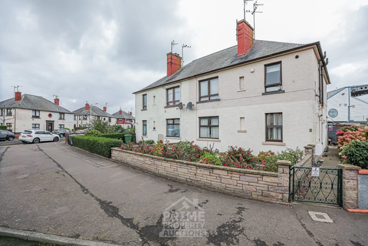 Main view of property at 69 Union Street, Montrose, DD10 8PZ