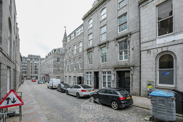 Main view of property at 15 Imperial House, 12-14 Exchange Street, Aberdeen, AB11 6PH