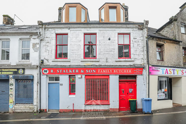 Main view of property at 32 Main Street, Bieth, KA15 2AA