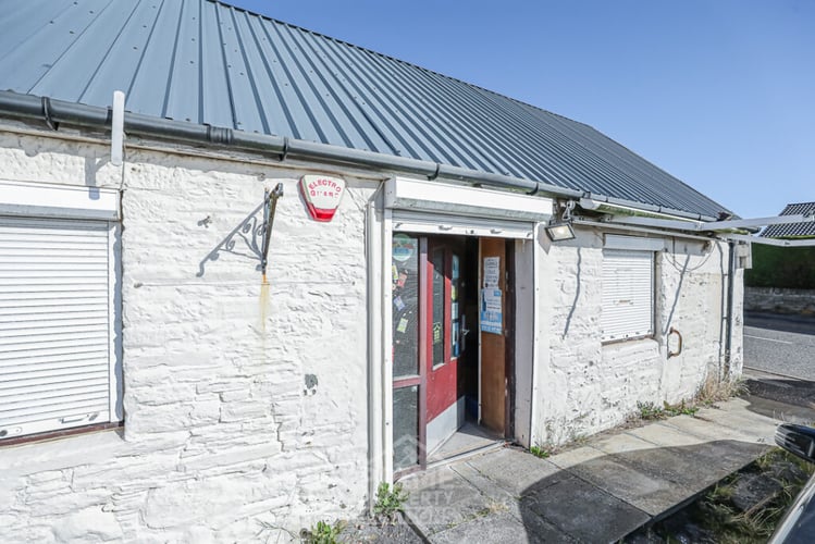 Main view of property at 13 Kellas Road, Wellbank, Broughty Ferry, Angus, Dundee, DD5 3PE