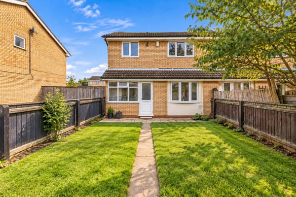 Preview of property 15 Foxdale Drive, Brierley Hill, DY5 3GZ