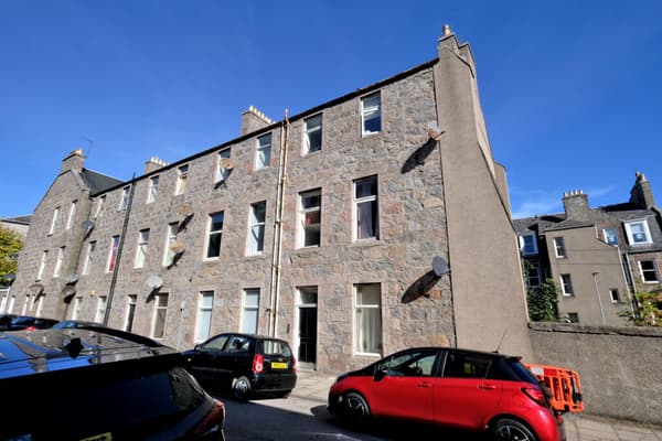 Preview of property Flat F, 5 Hill Street, Aberdeen, AB25 2XZ