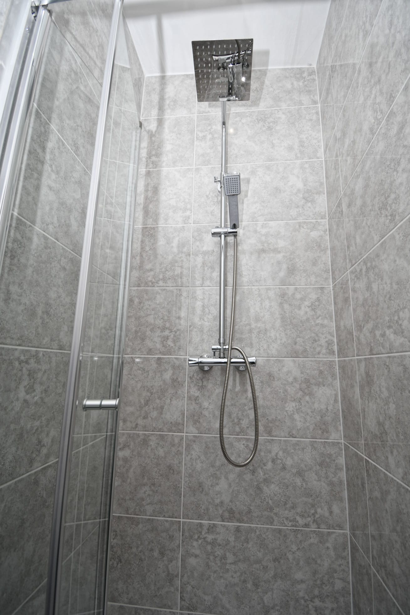 38, Queensberry Road, Burnley, BB11 4LH